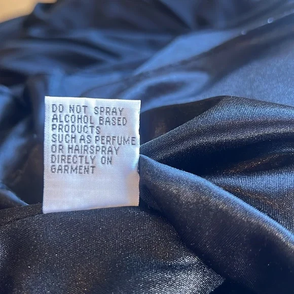 Formal, worn as Mother of the Bride long, black, dress with small train. Sz 14 - Picture 9 of 9